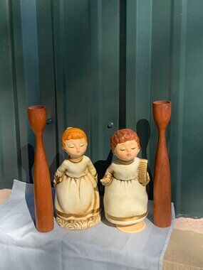 CHRISTMAS - Vintage Kissing Angels Figurines 9" MCM Musical Spins & SILENT NIGHT